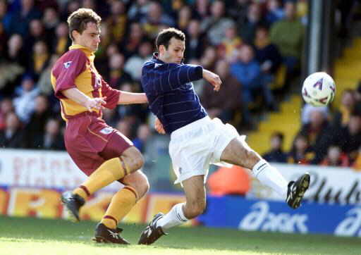 giggs_v_bradford_20000325.jpg